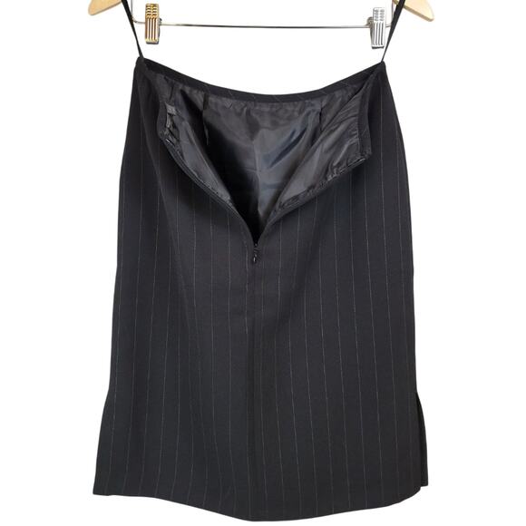 Tahari Arthur Levine Pinstriped Pencil Skirt Black & White | Size 4 - Picture 5 of 7